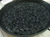 Arroz negro: rice with squid in squid ink